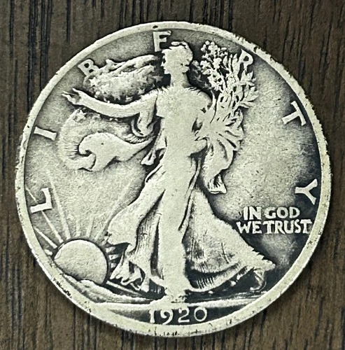 1920 50C Walking Liberty Half Dollar VG - 26129