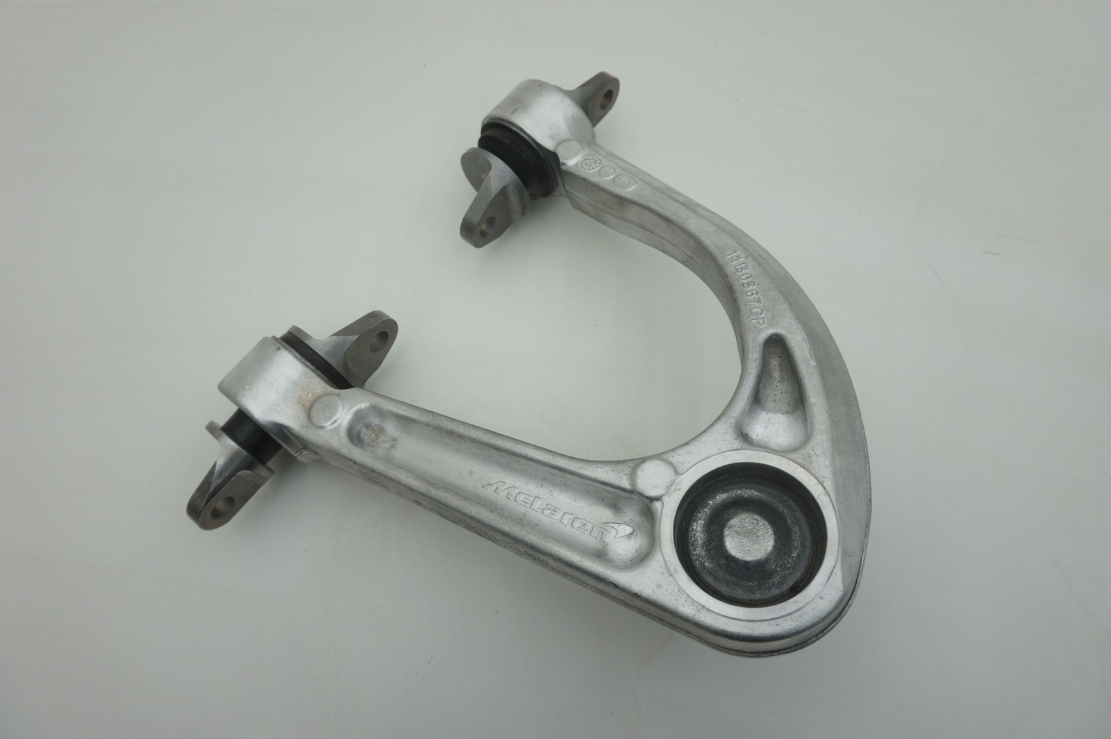 Right Front Upper Control Arm Wishbone RH 11B0044CP McLaren 650s Spider 2016