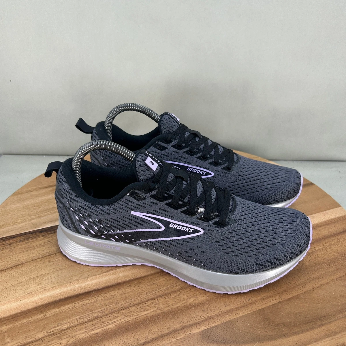BROOKS Shoes LEVITATE 5 Womens Size 9.5 Black Purple STEALTHFIT Running Sneaker Women main image 3