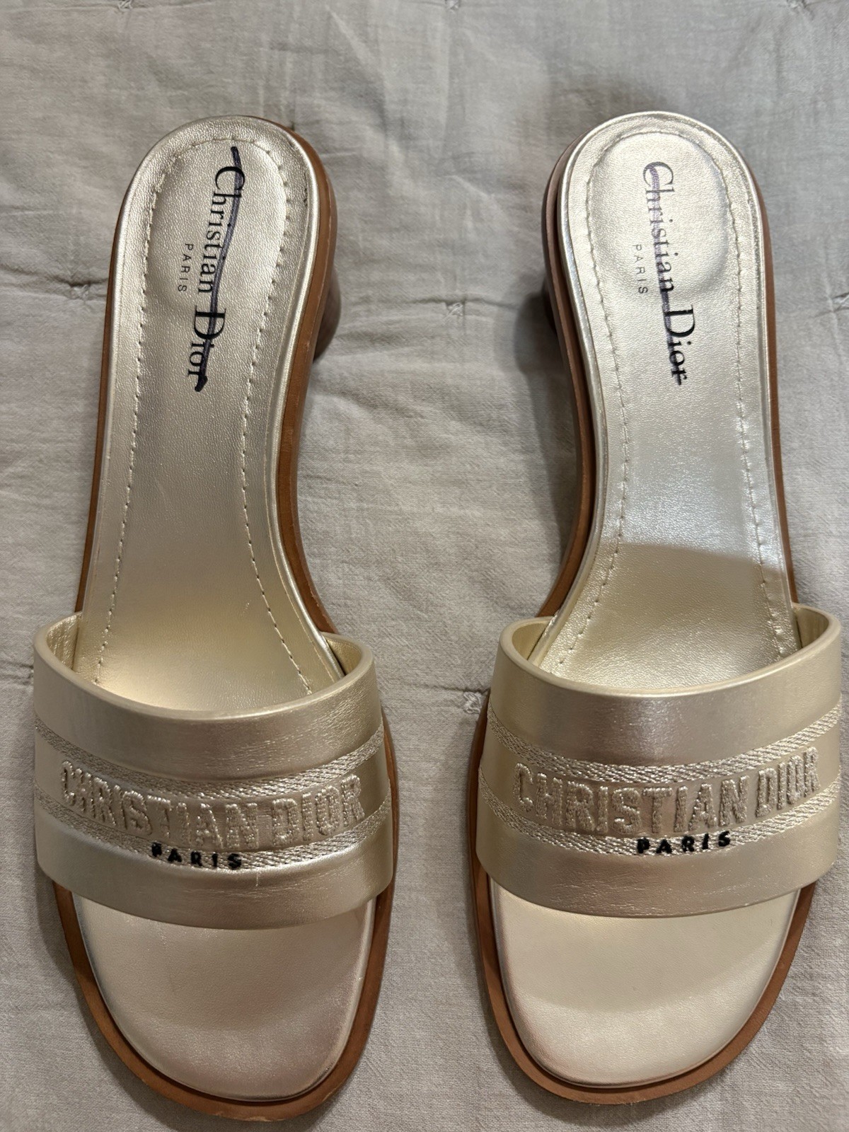 Christian Dior Dway Gold Calfskin Slide Sandals Women’s Authentic Designer Lux image 4