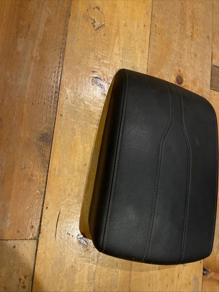 🏁2018 - 2021 CHEVROLET TRAVERSE CONSOLA CENTRAL REPOSABRAZOS REPOSABRAZOS TAPA CUBIERTA OEM Foto 2 de 4