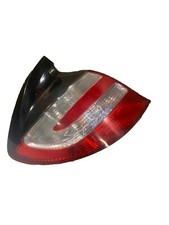 2004-2008 C203 MERCEDES C-CLASS REAR TAIL LIGHT RH DRIVER SIDE A2038201077 Sh59