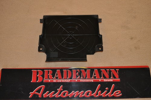 VW Passat Varinat 3C 2009 2,0TDI Verkleidung Schutz Blende ECU 3c0906337