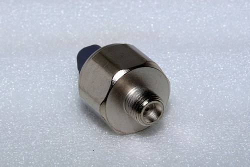 KNOCK SENSOR FOR CELICA CAMRY MR2 MRS SUPRA RAV4 COROLLA LEXUS IS300 - Picture 5 of 5