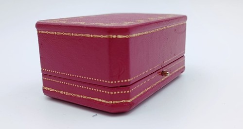 VINTAGE CARTIER BOX Very Rare Cartier Earring Box, Not Found ☆☆☆☆ - Picture 7 of 20