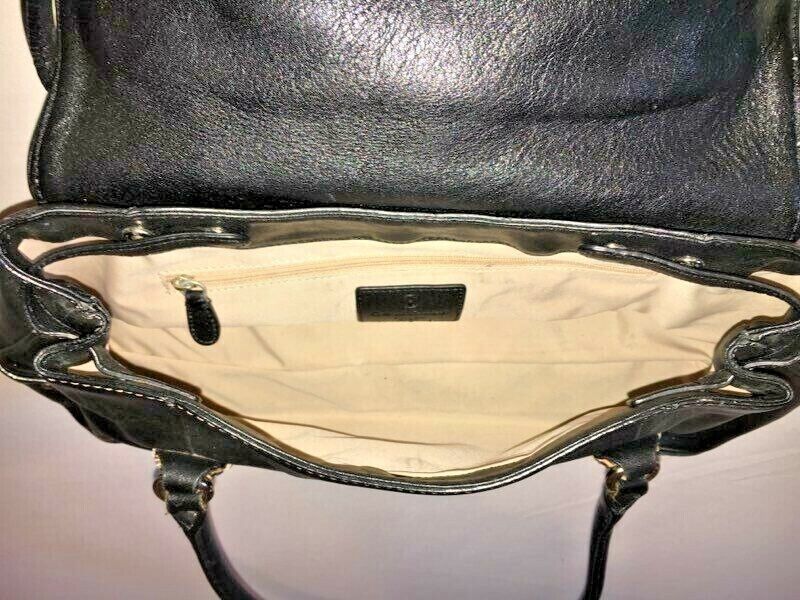 COLE HAAN Leather Black Handbag Small Purse Magnet Closure Q1