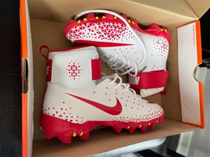 nike force savage shark