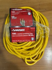 Husky 100 ft. 14/3 Medium Duty Indoor/Outdoor Extension Cord with Lighted End