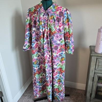Models Coat VTG Housecoat Sz Large Floral Metal Snaps Pleated Shoulder Detail
