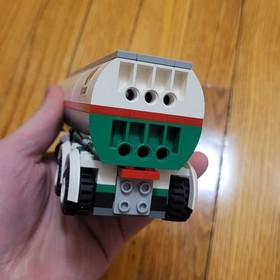 Lego City set 3180 Tank Truck Mostly Complete and Minifigure READ