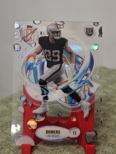 Brock Bowers #F-6 2024 Topps Signature Class Fluidity card