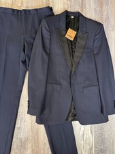 NWT Burberry Wool Tuxedo Suit Size 38