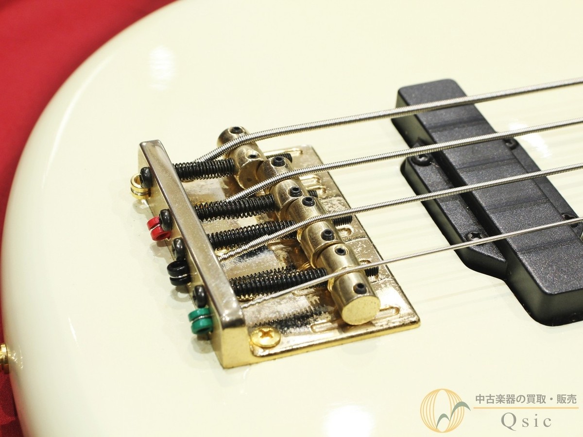 YAMAHA MB-III MOTION B White Electric Bass Guitar Shipping From