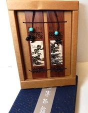 2 Shanghai Museum Art BOOKMARKS in BOX each a Wooden Lazercut BOOKMARK NIB
