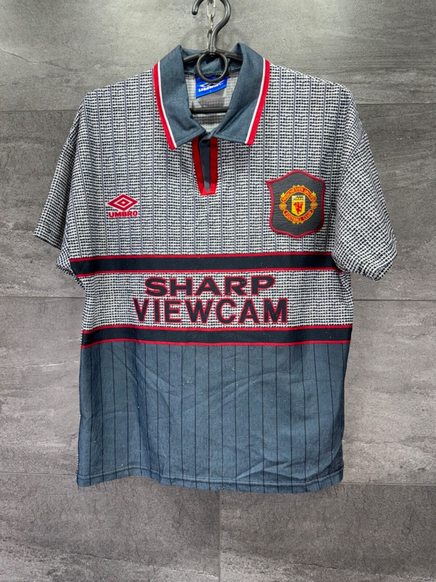 1995-96 Manchester United Away Jersey Shirt Umbro Sharp 1995-96 Manchester United Away Jersey Shirt Umbro Sharp