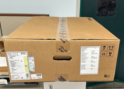 Cisco C9300-48UN-E CATALYST 9300 48PT OF 5GBPS NTWK ESSENT