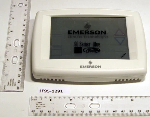 WHITE-RODGERS 113167 Emerson Univeral 7-Day Touchscreen Thermostat with Humidity