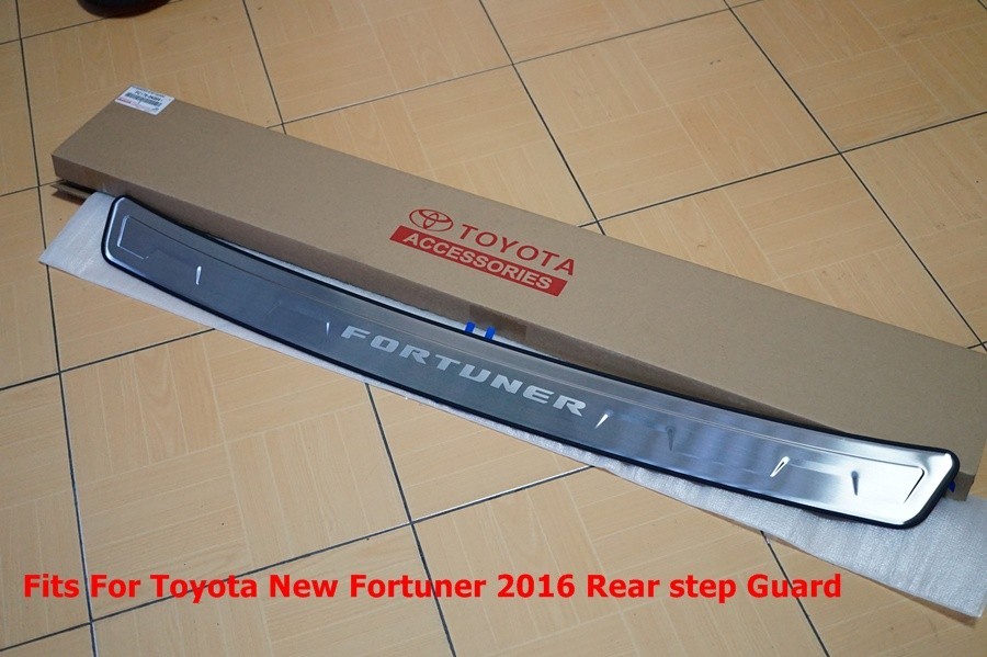 Stainless Rear Bumper Step Guard for Toyota FORTUNER 2016 Genuine Parts