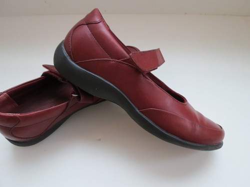Women's Shoes Size 7M Rockport Red Leather - Picture 8 of 15
