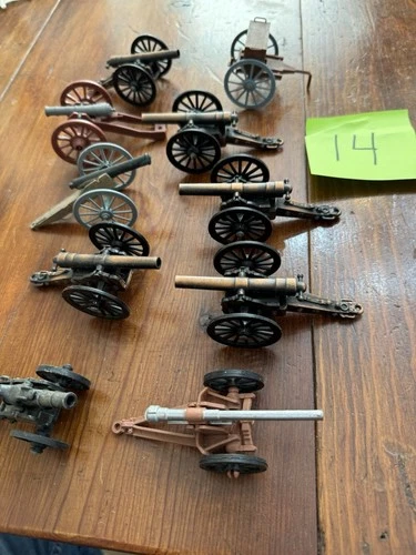 Toy Soldier Playset Accessories Lot Not Marx MPC