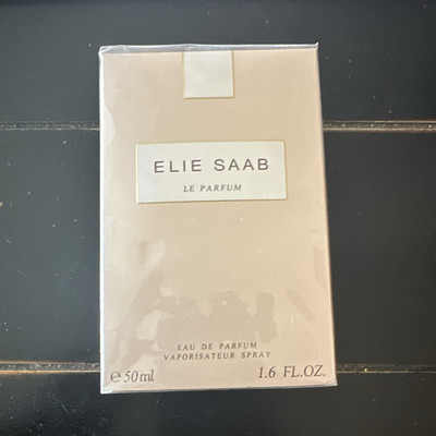 ELIE SAAB Le Parfum Eau de Parfum Spray, Regular Size 1.6 fl oz
