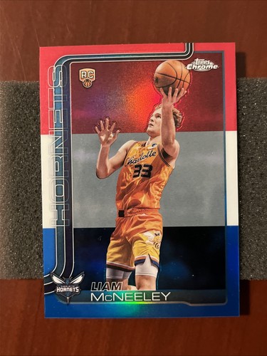 Liam McNeeley 2025-26 Topps Chrome Update Red White Blue Refractor
