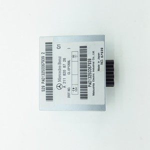 Steuergerät Antennenselektor Mercedes 219 CLS A2118208726 Coman Japan