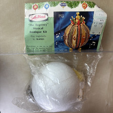 VTG HTF LeeWards Large 7  MUSICAL Regency Pin Sequin Bead Christmas Ornament Kit