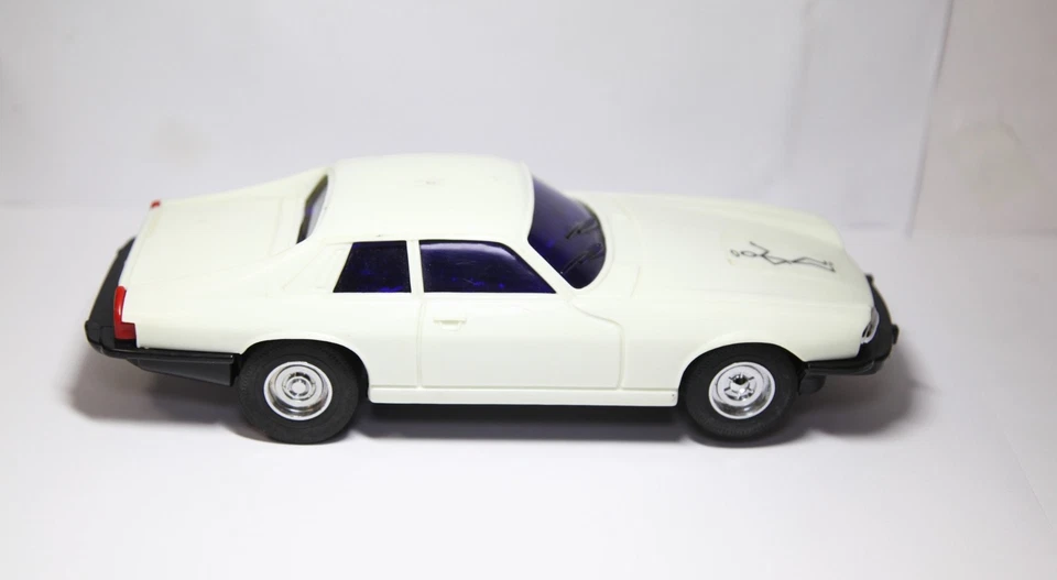 Jaguar XJS The Saint a pilas Corgi - Excelente modelo vintage Foto 3 de 4