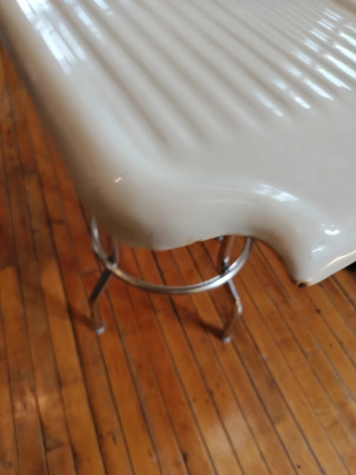 DEFECTIVE 标准 20x24 铸铁白色 23 瓷盆水槽 Drainbo G3D — 第 4/4 张图片