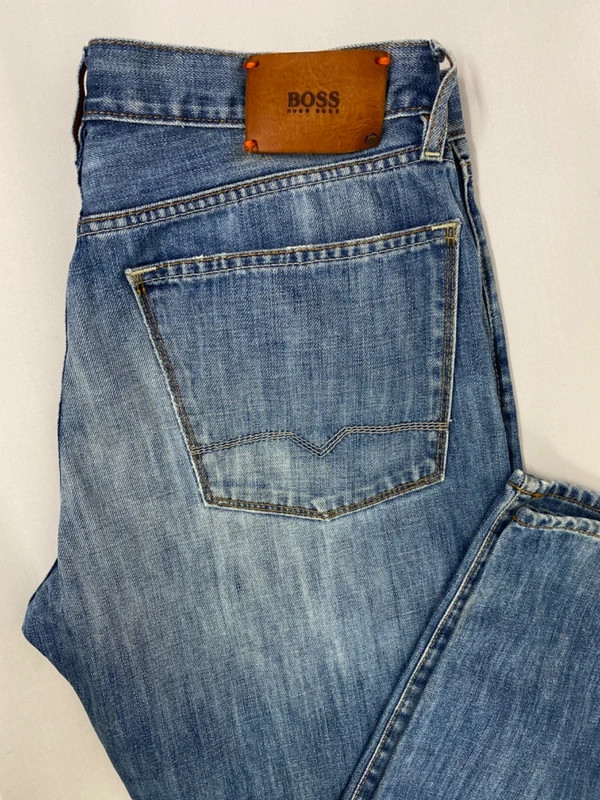 Hugo Boss Jeans Straight relaxed Mens W36 L34 Blue Buttons 263