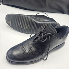 Cole Haan - Men's 2.Zerogrand Wingtip Oxford, Black, Size 8.5 Slight Wear