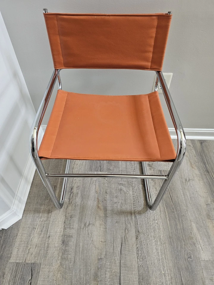 Cadeira cantilever vintage década de 1970 MCM meados do século couro laranja tubular cromada - Imagem 2 de 4