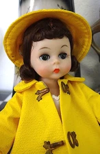 MA Madame Alexander Wendy Kin BKW Walker DOLL in Yellow Rainy Day Outfit (2498)