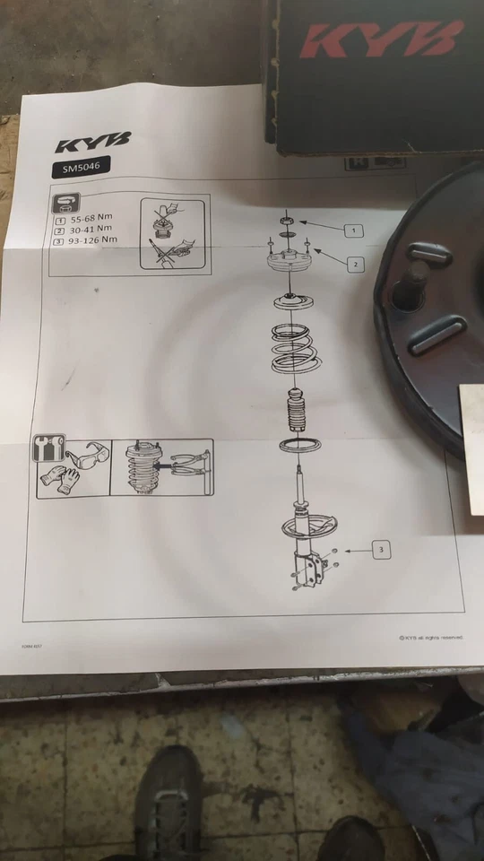 KYB SM5046 SPRING DOM BEARING FRONT For 1994-1998 MAZDA 323 S V,323 C V,323 F - Imagen 3 de 4