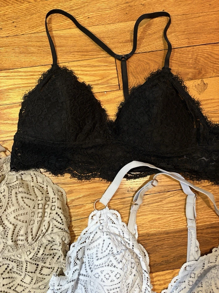 Aerie Women's Cream/black/tan Lace Bralette Size Small - Image 4 of 4