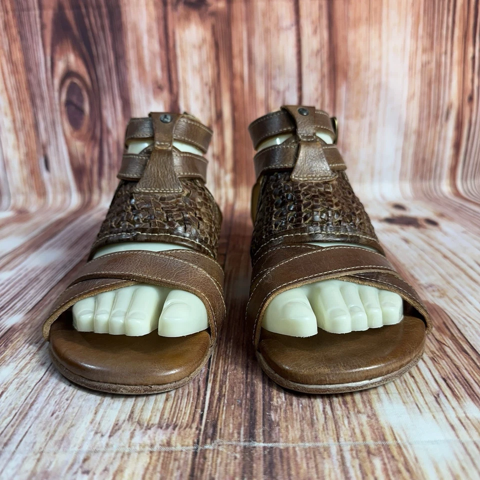 Sandálias Bed Stu CAPRIANA tamanho 6 couro marrom gladiador boho sapatos rasos biqueira aberta - Imagem 2 de 4
