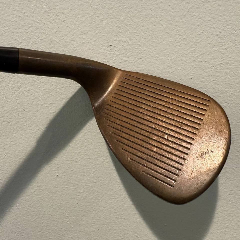Titleist DCI 822 Bronze BeCu 56 Degree Lob Sand Wedge Golf Club Lamkin Grip Used - Image 4 of 4
