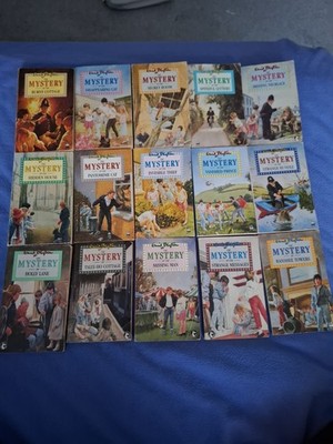 Enid Blyton Complete Set Of Five Find Outers B