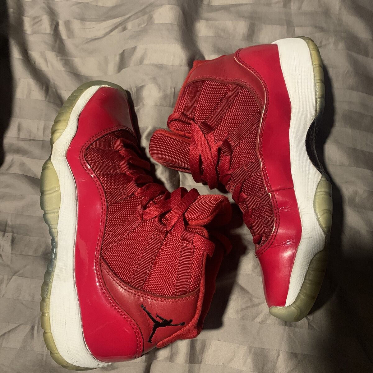 Nike Air Jordan 11 XI Retro GS Win Like 96 Gym Red Size 4.5Y Women 6 378038-623