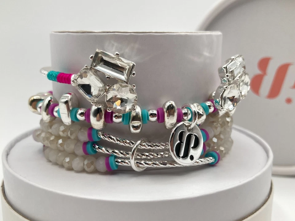 Bomb Party Summer Stacks 2023 Oh Shell Yeah Set of 3 Stack Bracelets RBP6062 - Image 4 of 4