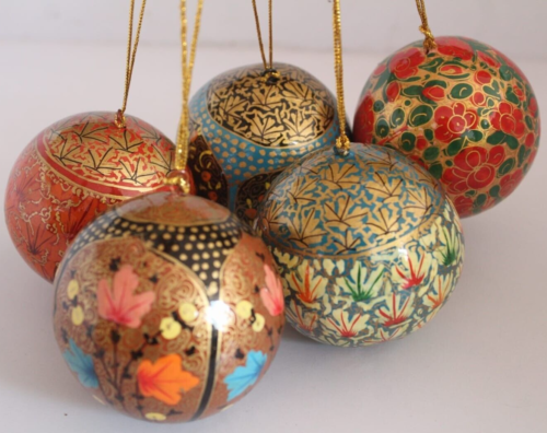 SET OF 5 DECORATIVE BALL HAND PAINTED PAPER KASHMIRI  HANDICRAFT HOME DECOR GIFT - Picture 1 of 7
