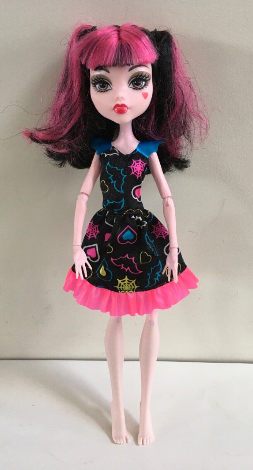 Monster high Draculaura Doll Pink