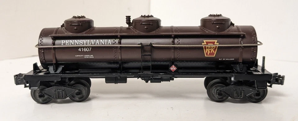 Williams by Bachmann Trains O-Scale Pennsylvania 41607 3-Dome Tank Car - Image 2 of 4