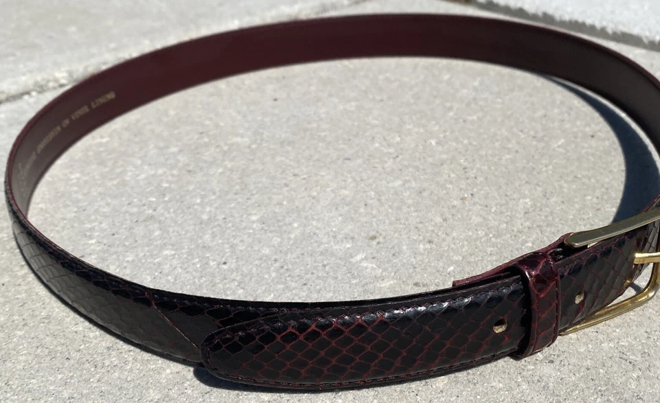 Cinturón vintage para mujer piel de serpiente genuina forro de vinilo hebilla de latón 32/80  Foto 3 de 4