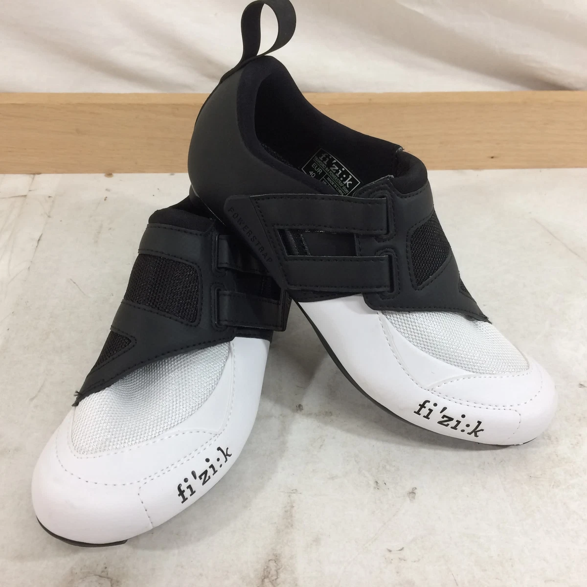 Fizik Transiro R4 Powerstrap Cycling Shoe Black White 40