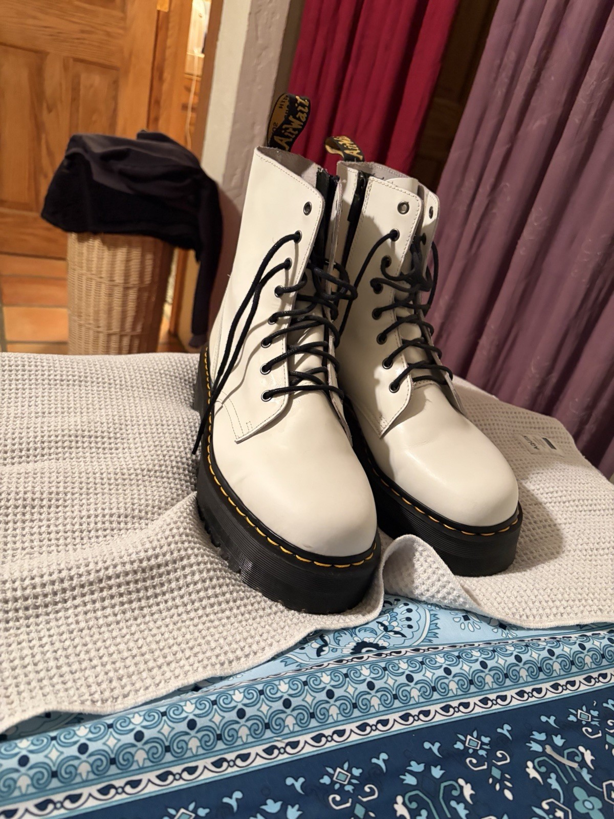 Dr. Martens White Leather Combat Ankle Boots Lace-Up Side Zip Lug, US 13 2