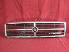 Nos Oem Dodge Spirit Upper Grille Wemblem And Nameplate 1989 - 92 Chrome