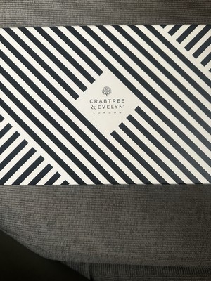 Crabtree & Evelyn Citron  & Coriander Not So Yellow Mellow Gift Set