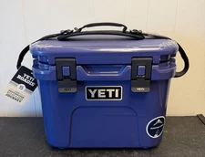 Yeti Roadie 15 Hard Cooler Moondust NWT